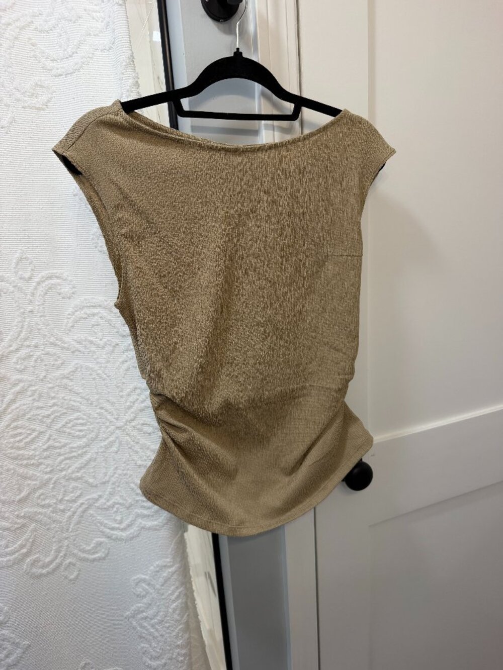 Banana Republic women's mustard top size M worn once